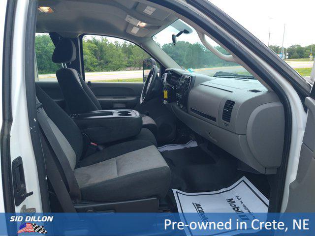 used 2009 Chevrolet Silverado 2500 car, priced at $9,500