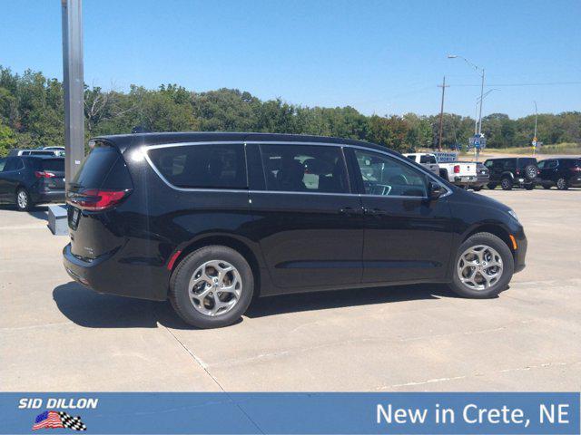 new 2024 Chrysler Pacifica car, priced at $53,565