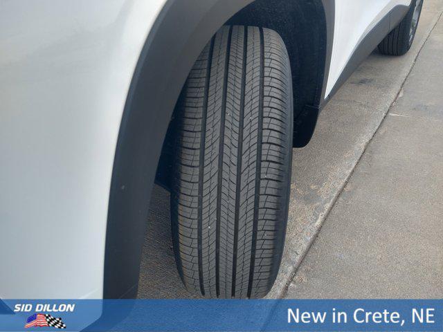 new 2025 Chevrolet Trax car, priced at $26,255
