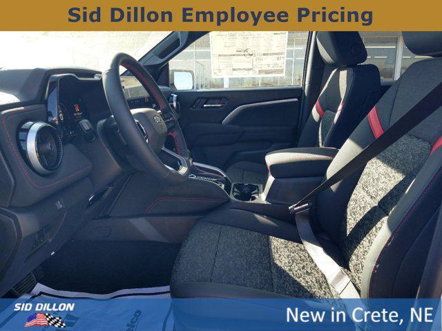 new 2025 Chevrolet Colorado car, priced at $43,261