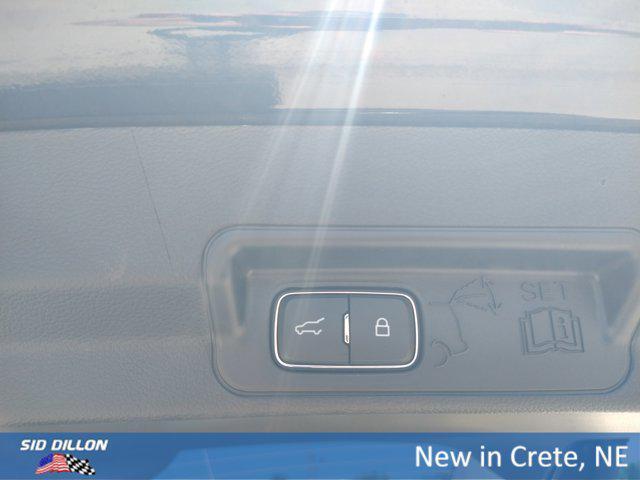 new 2025 Ford Explorer car, priced at $46,692