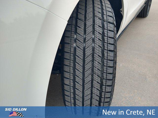 new 2025 Ford Expedition car, priced at $79,573