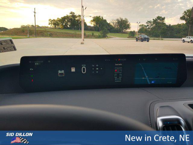 new 2025 Ford Expedition car, priced at $79,573