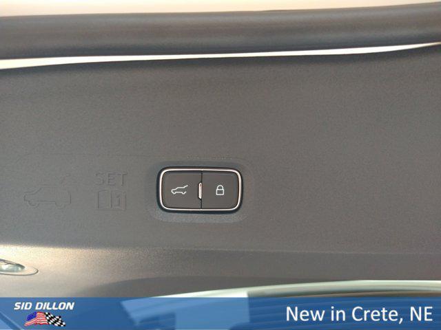 new 2025 Ford Expedition car, priced at $79,573