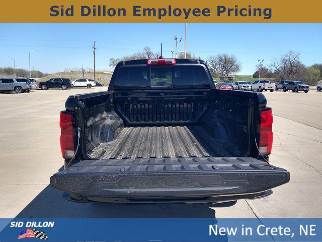 new 2025 Chevrolet Colorado car, priced at $40,978