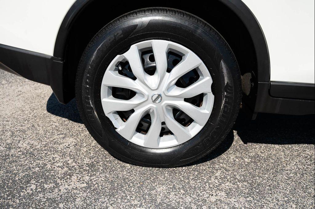 used 2015 Nissan Rogue car, priced at $11,995