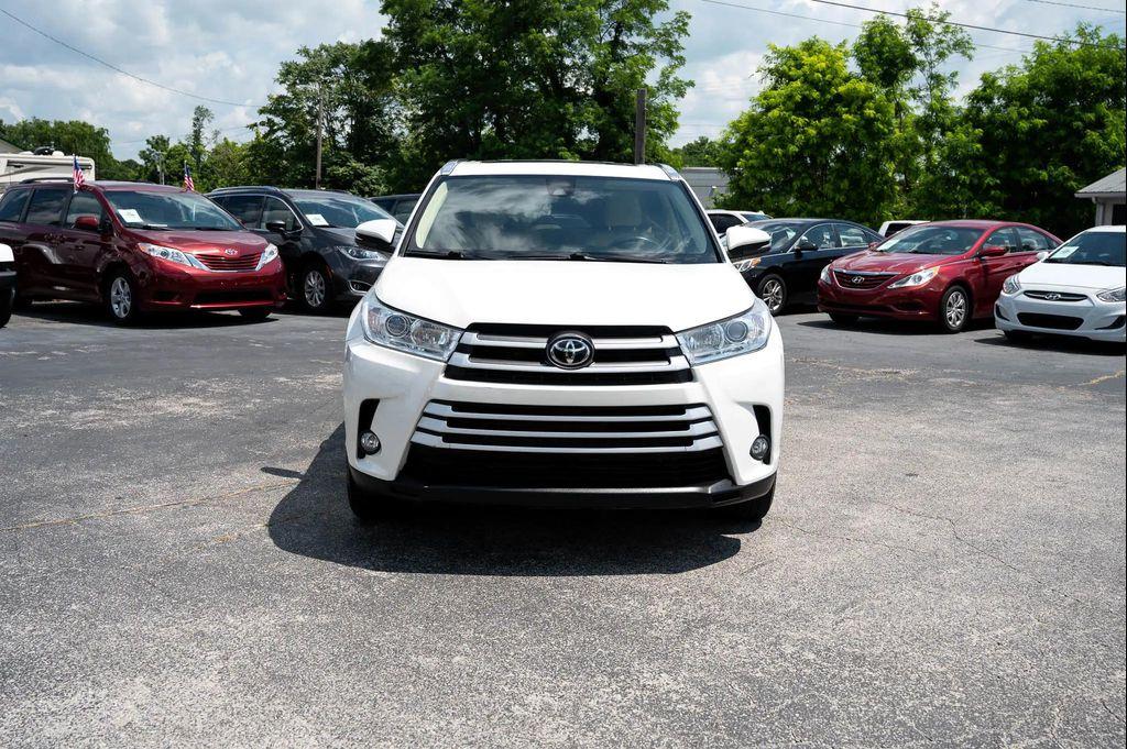 used 2019 Toyota Highlander car, priced at $25,995