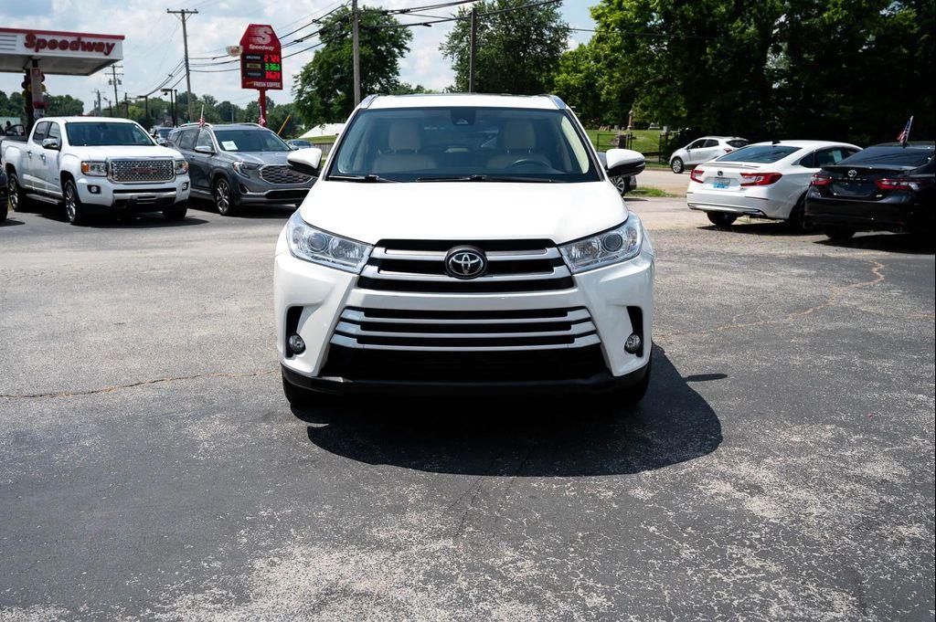 used 2019 Toyota Highlander car, priced at $25,995