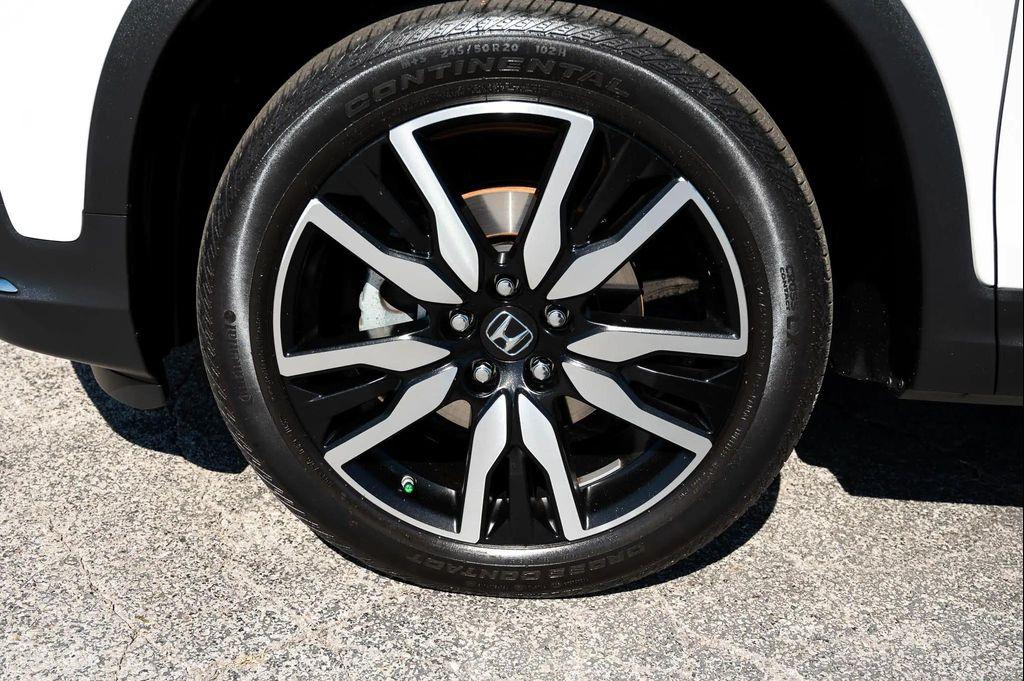 used 2020 Honda Pilot car, priced at $28,995