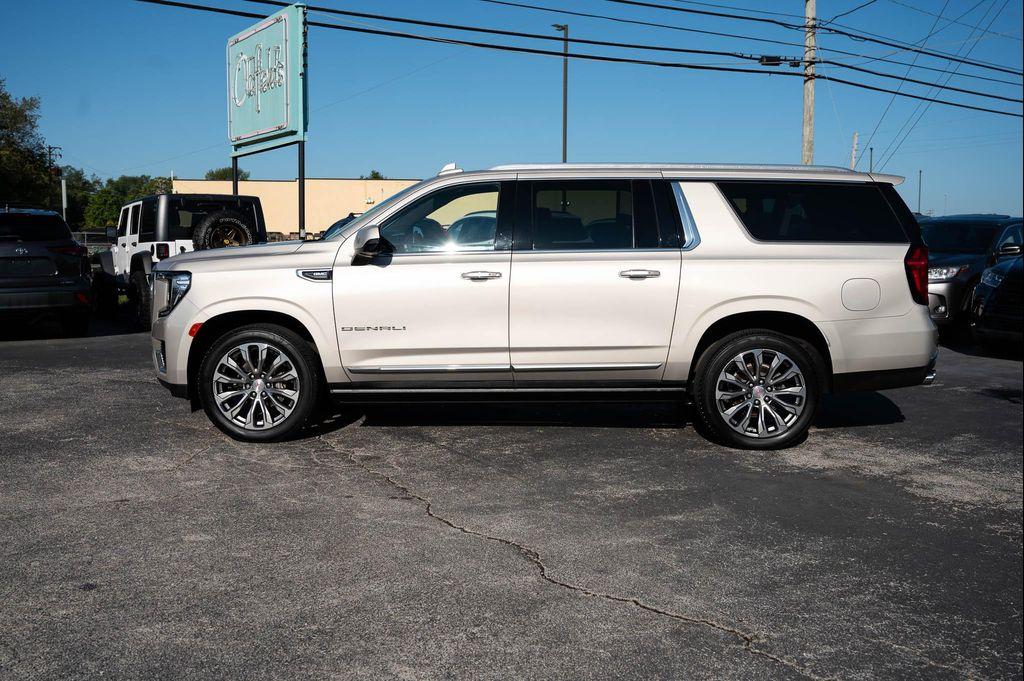 used 2021 GMC Yukon XL car, priced at $43,995