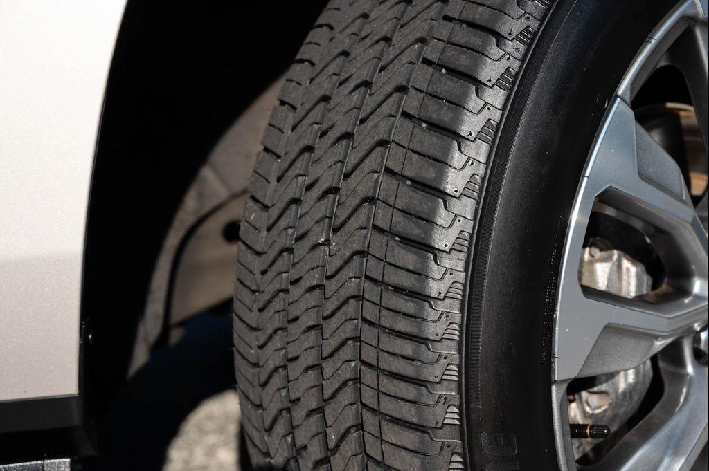 used 2021 GMC Yukon XL car, priced at $43,995