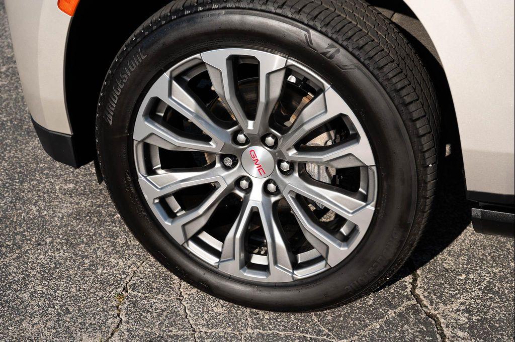 used 2021 GMC Yukon XL car, priced at $43,995