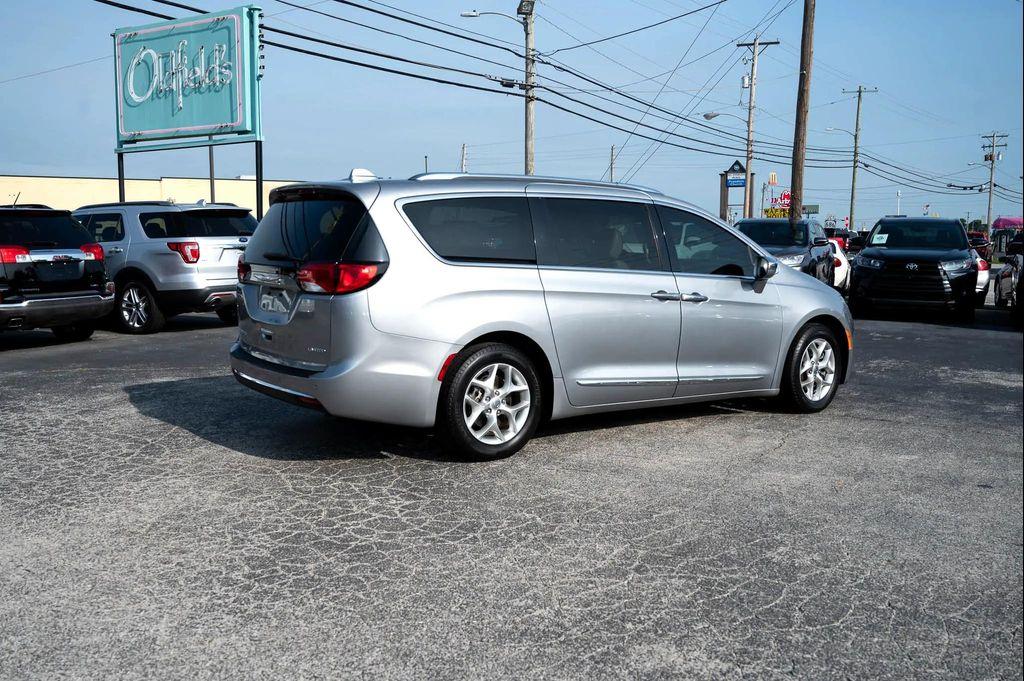 used 2020 Chrysler Pacifica car, priced at $22,495