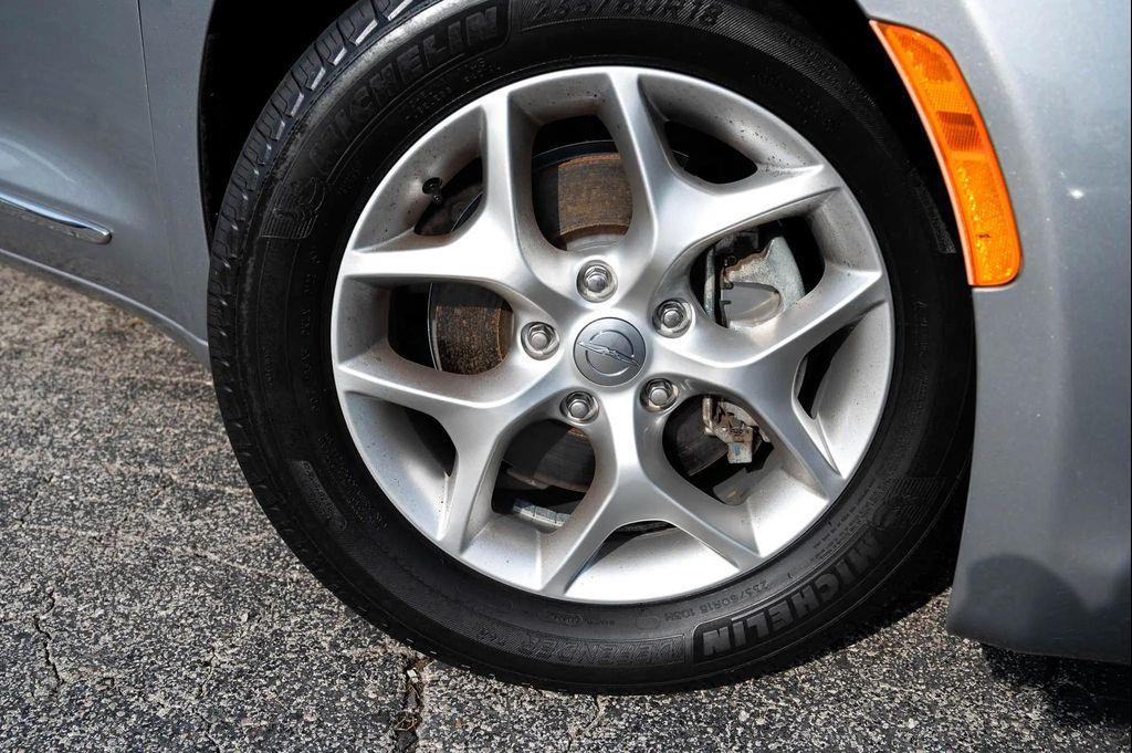 used 2020 Chrysler Pacifica car, priced at $22,495