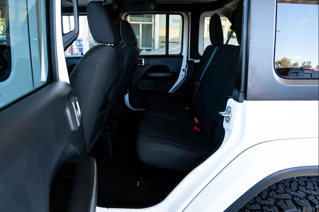 used 2018 Jeep Wrangler Unlimited car, priced at $26,995