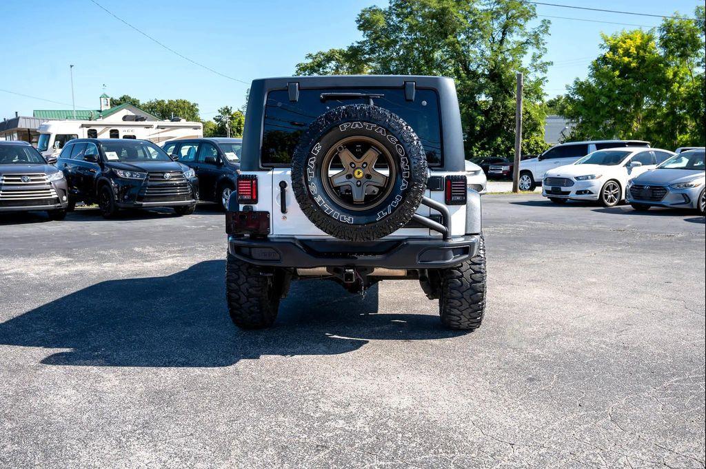 used 2015 Jeep Wrangler Unlimited car, priced at $17,995