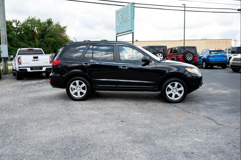 used 2009 Hyundai Santa Fe car, priced at $7,495