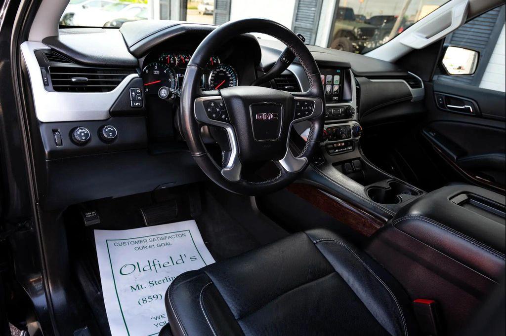 used 2020 GMC Yukon car, priced at $34,895