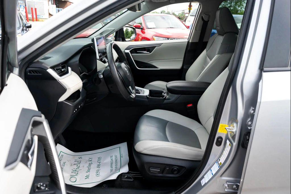 used 2020 Toyota RAV4 car, priced at $27,995