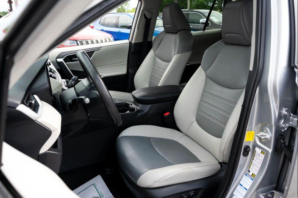 used 2020 Toyota RAV4 car, priced at $27,995
