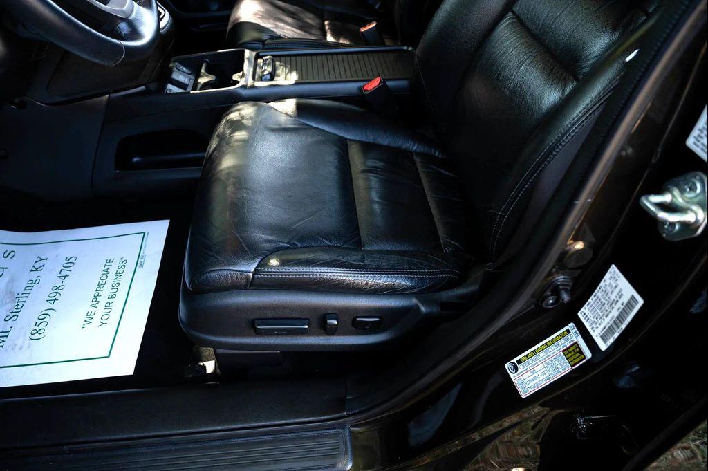 used 2014 Honda CR-V car, priced at $14,995