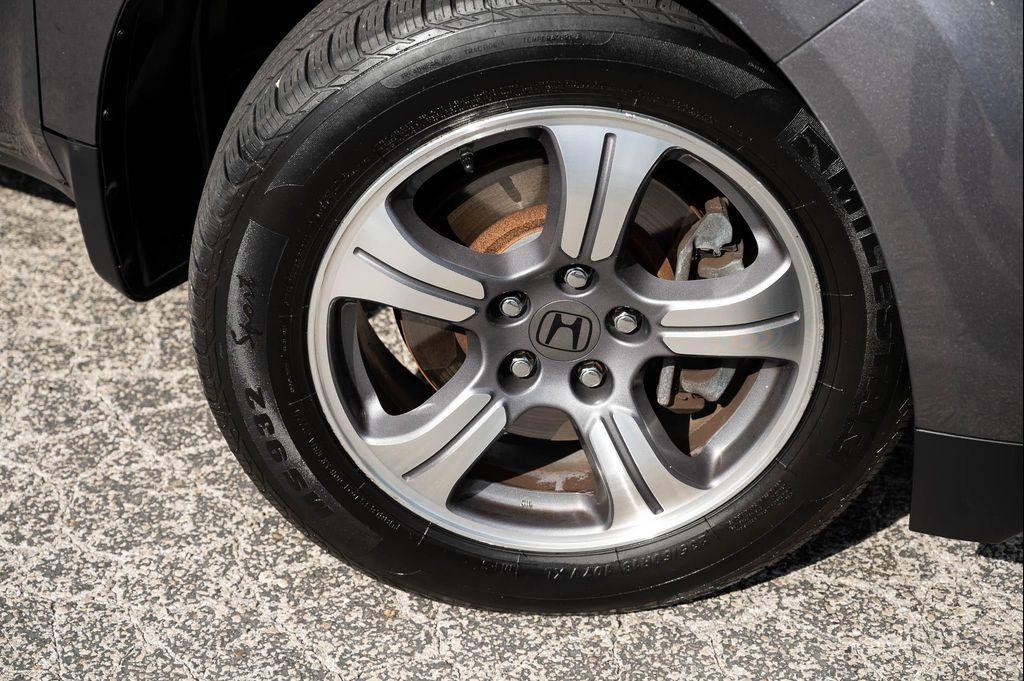 used 2015 Honda Pilot car, priced at $11,495