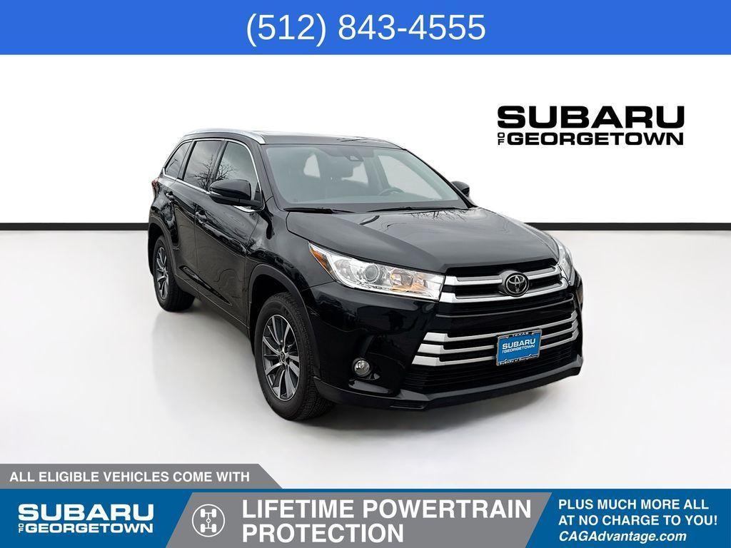 used 2019 Toyota Highlander car, priced at $27,487