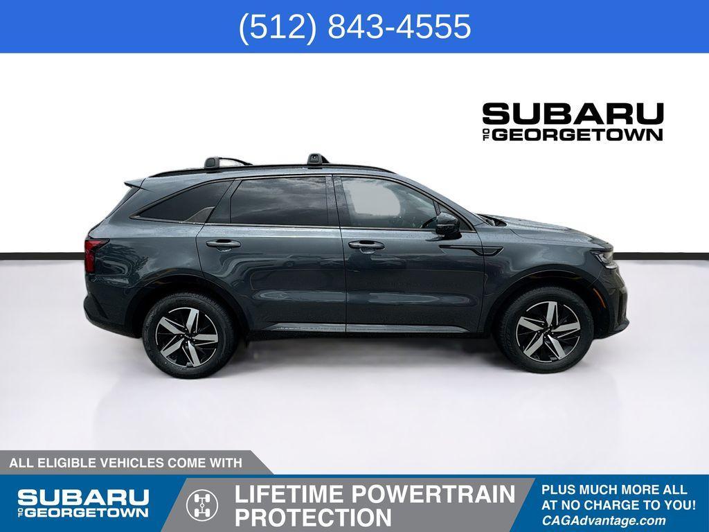 used 2022 Kia Sorento car, priced at $21,985