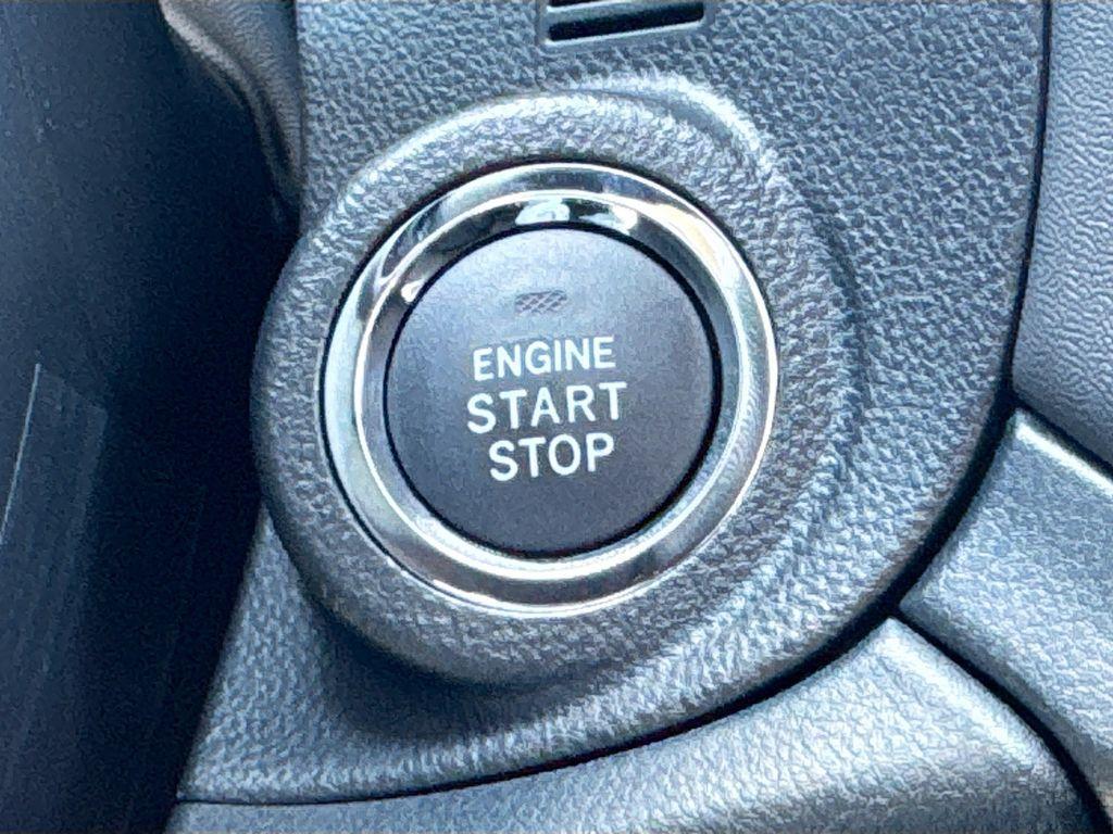 new 2025 Subaru Outback car, priced at $1,922