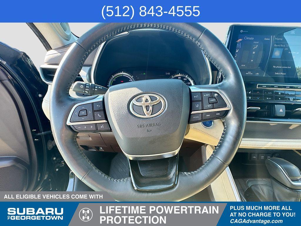 used 2020 Toyota Highlander Hybrid car, priced at $38,326