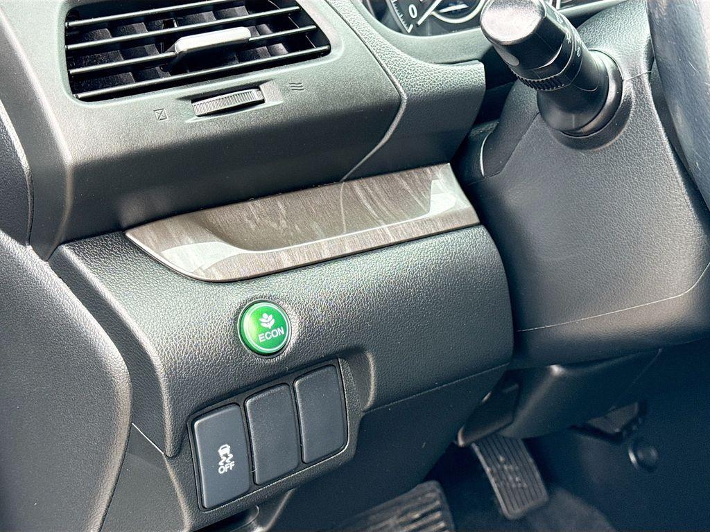 used 2013 Honda CR-V car, priced at $11,986