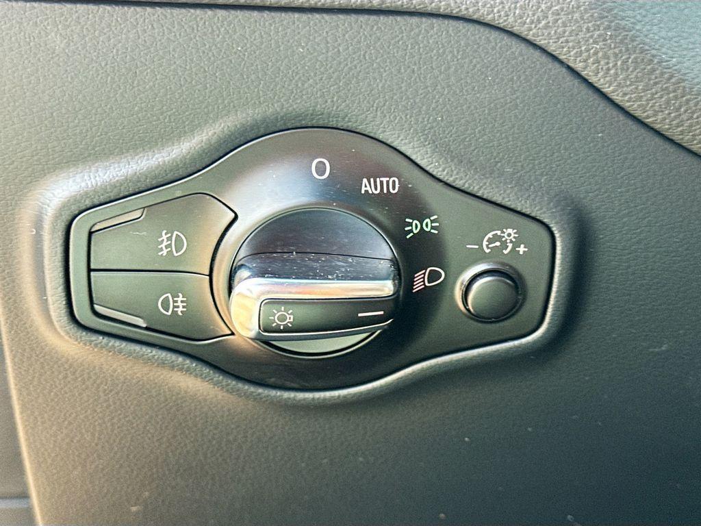 used 2014 Audi Q5 car, priced at $16,252