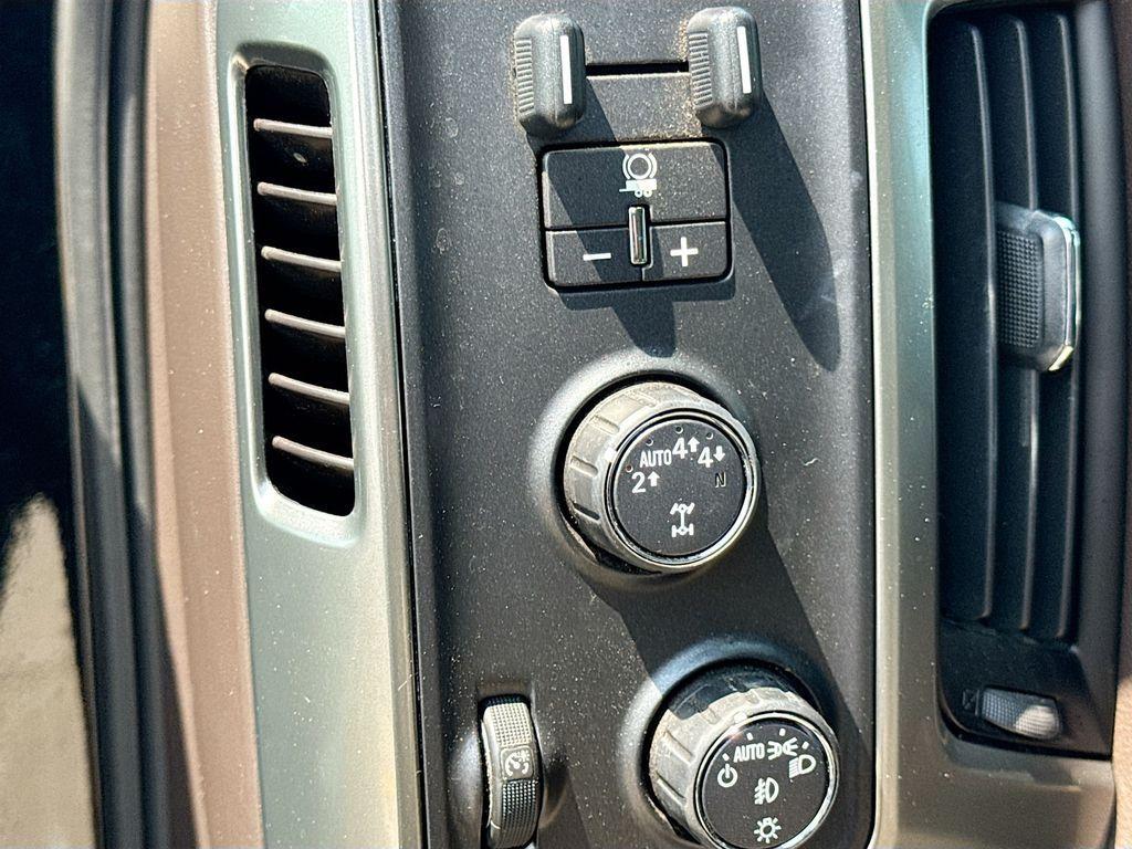 used 2018 Chevrolet Silverado 1500 car, priced at $29,841