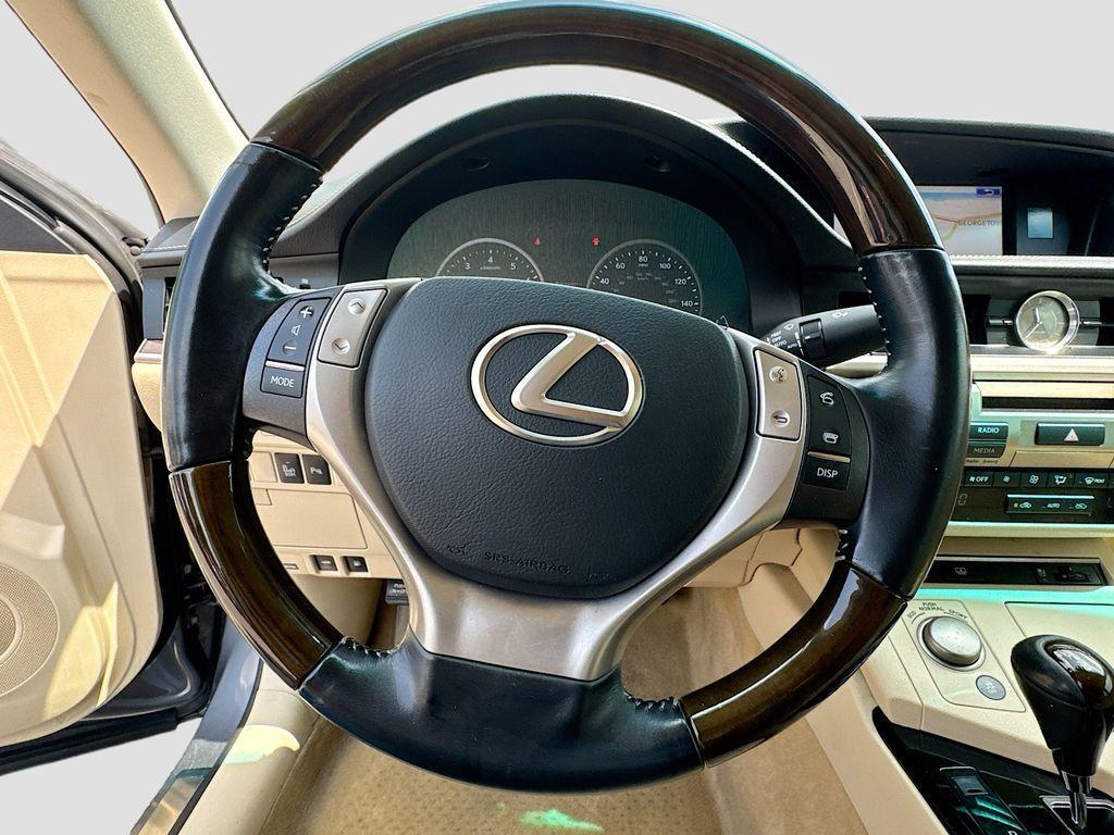 used 2015 Lexus ES 350 car, priced at $11,949
