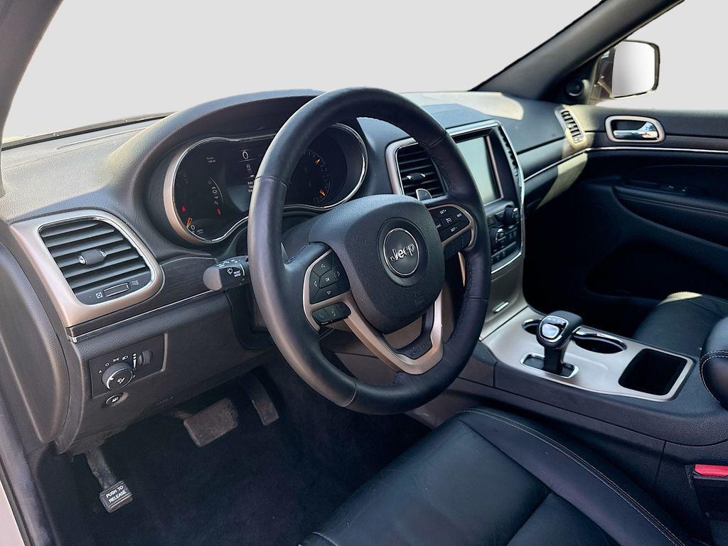 used 2014 Jeep Grand Cherokee car, priced at $16,615