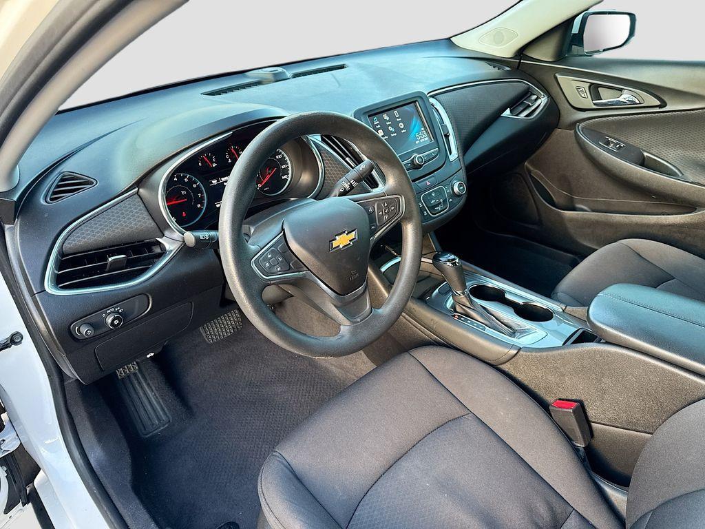 used 2018 Chevrolet Malibu car, priced at $12,930