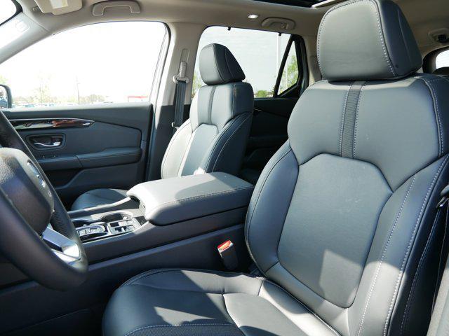 new 2025 Honda Pilot car, priced at $52,405