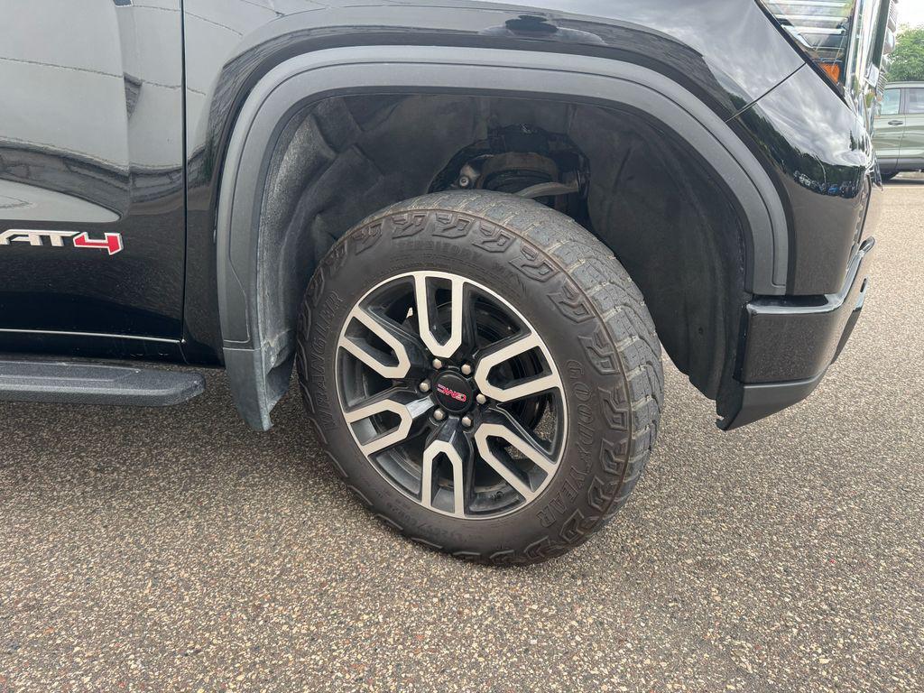 used 2024 GMC Sierra 1500 car, priced at $52,641