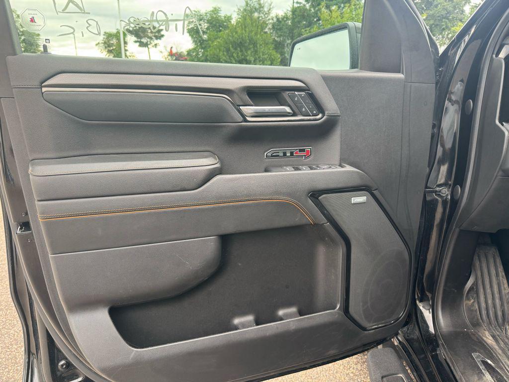 used 2024 GMC Sierra 1500 car, priced at $52,641