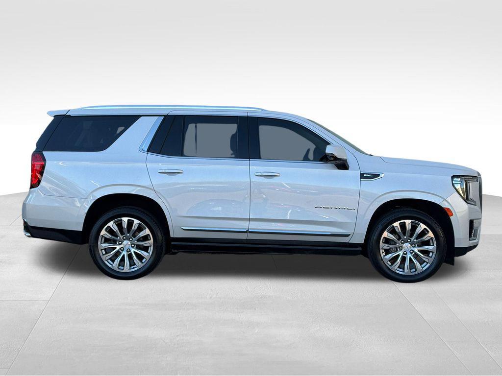 used 2022 GMC Yukon car, priced at $55,196