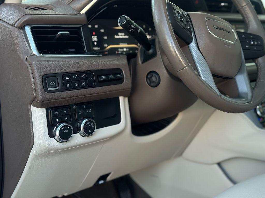 used 2022 GMC Yukon car, priced at $55,196