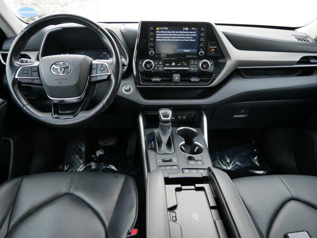 used 2021 Toyota Highlander car, priced at $29,225