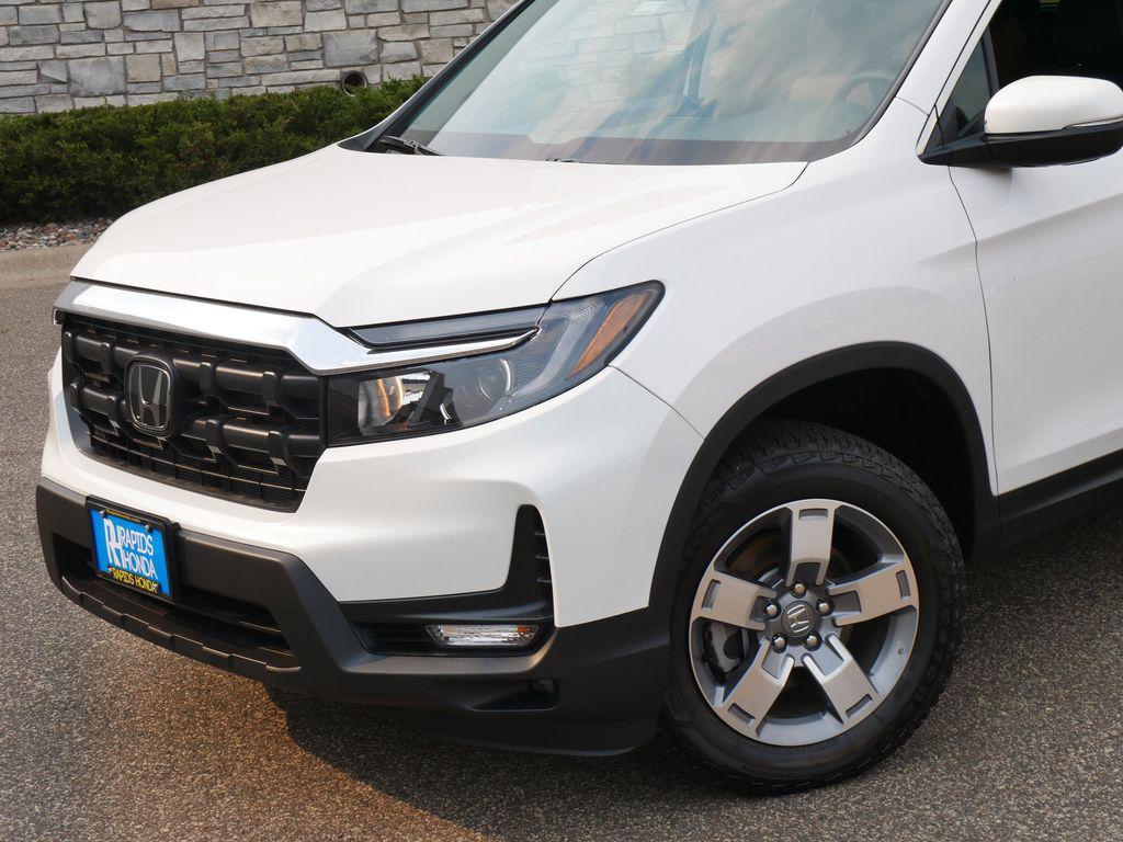used 2025 Honda Ridgeline car, priced at $37,563