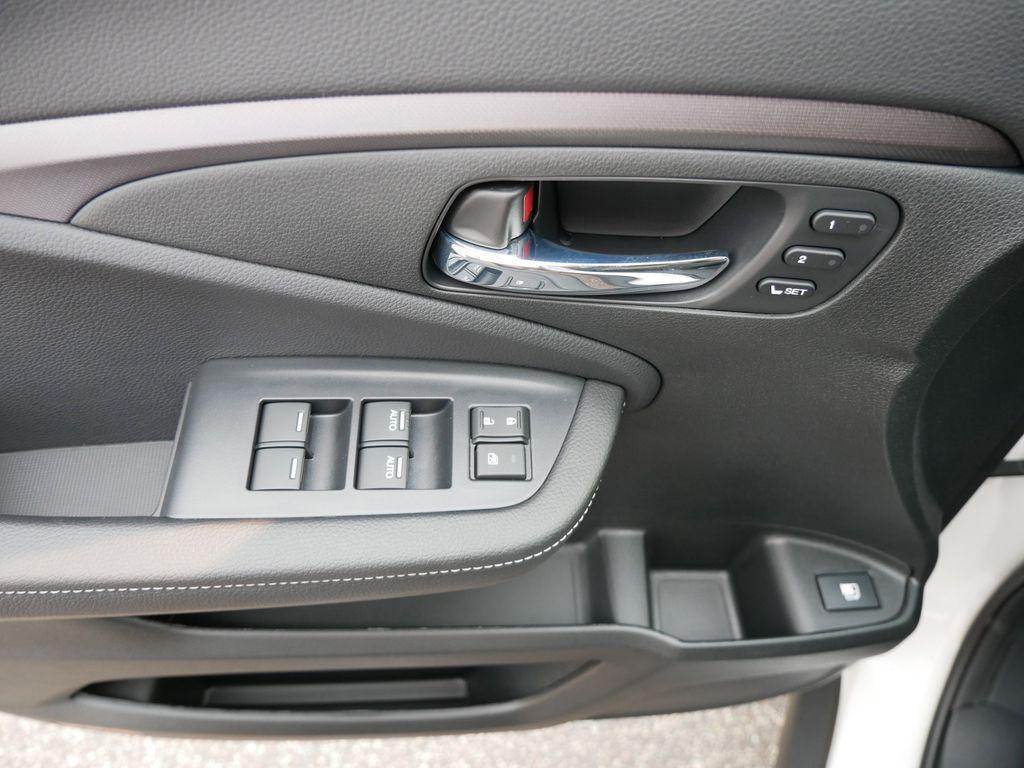 used 2025 Honda Ridgeline car, priced at $38,256