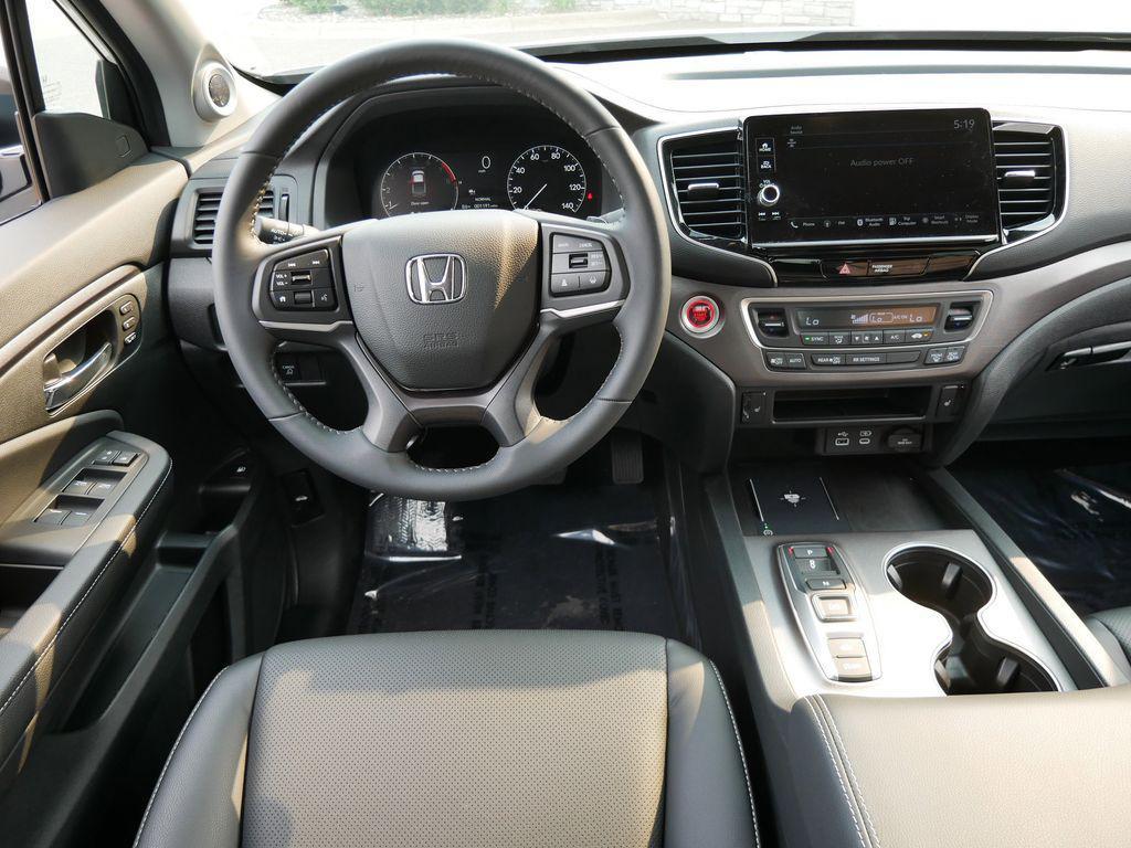used 2025 Honda Ridgeline car, priced at $38,256