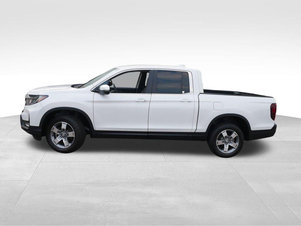 used 2025 Honda Ridgeline car, priced at $38,256