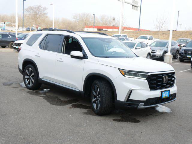 used 2025 Honda Pilot car