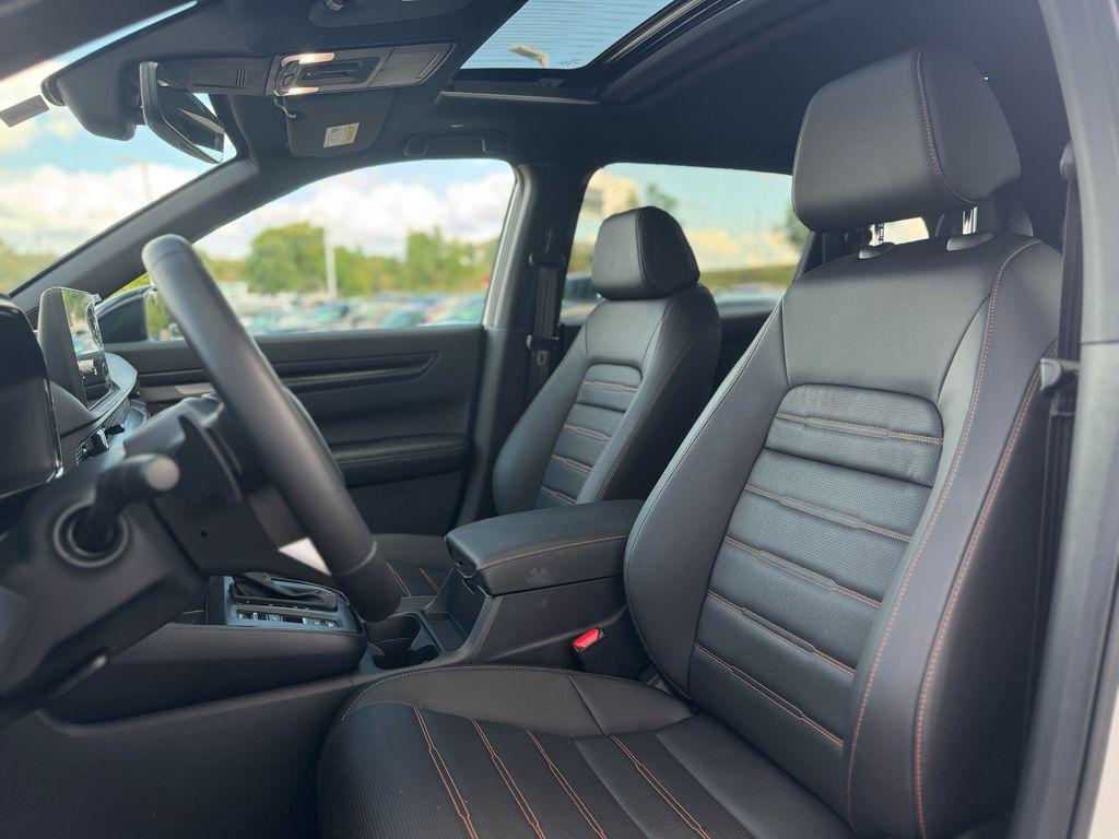 used 2026 Honda CR-V Hybrid car, priced at $37,361