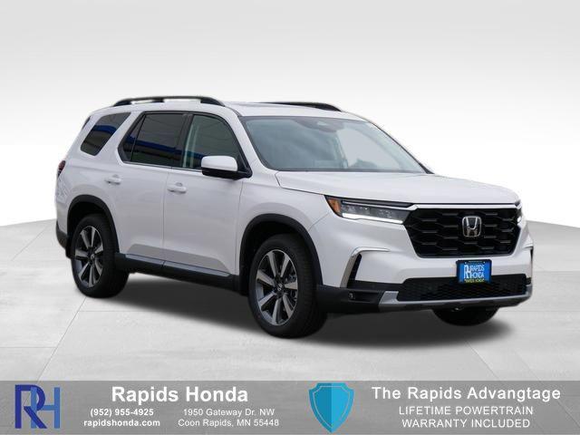 new 2025 Honda Pilot car, priced at $47,326
