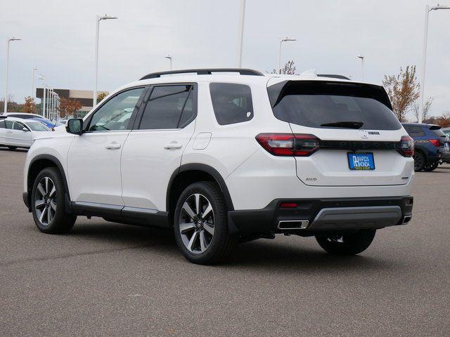 new 2025 Honda Pilot car, priced at $47,326
